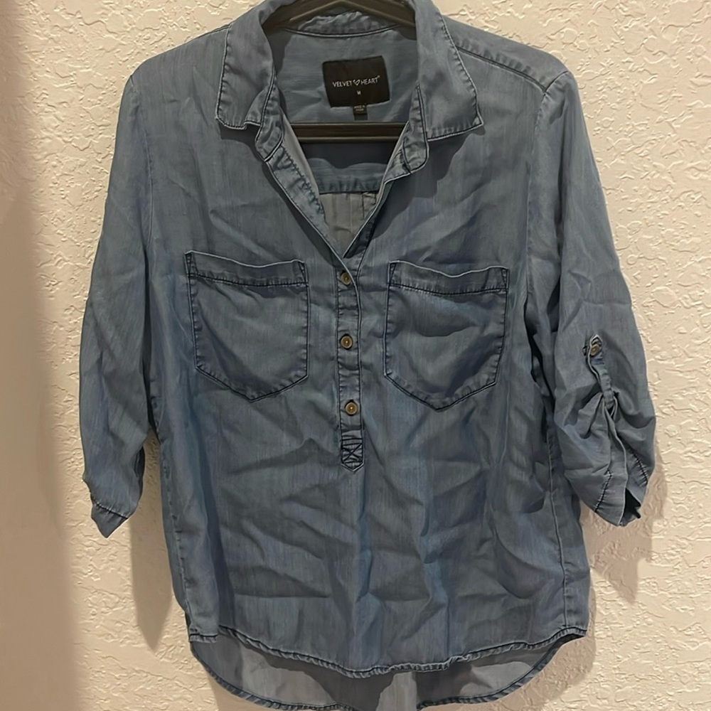 Denim Blouse Size M Velvet Heart